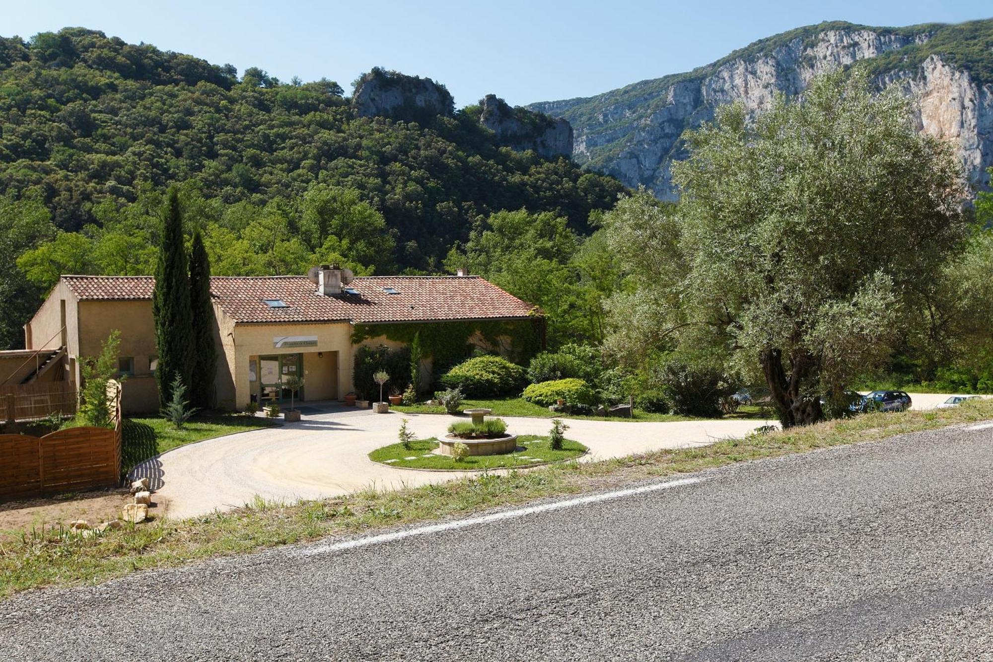 فالون بون دارْك Vacanceole - Le Domaine De Chames - Pont D'Arc المظهر الخارجي الصورة